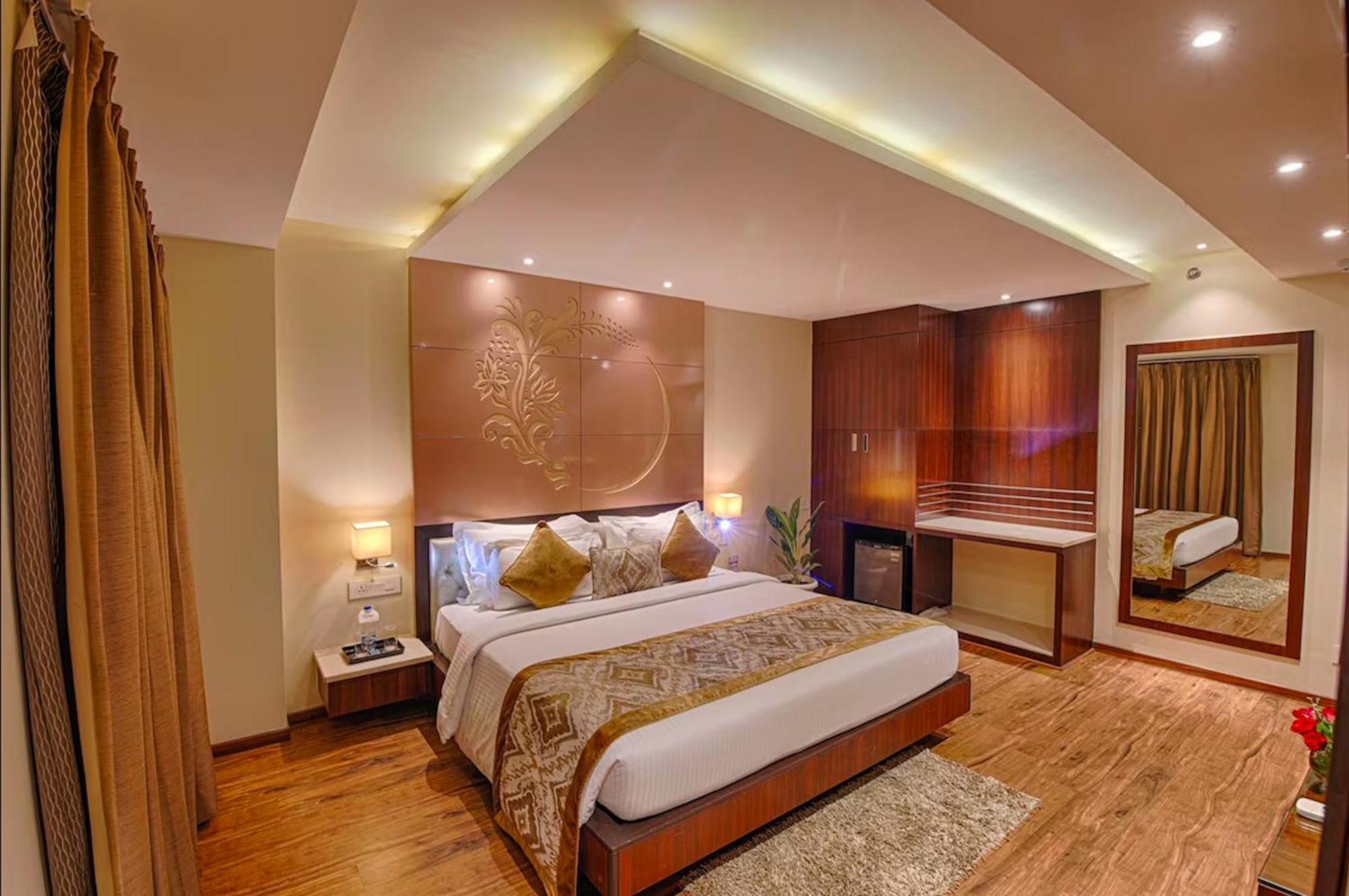 Hotel Gud Time - Walking Distance From Karol Bagh Mtr Station And 10Mins Ride To The City Centre Delhi  Esterno foto