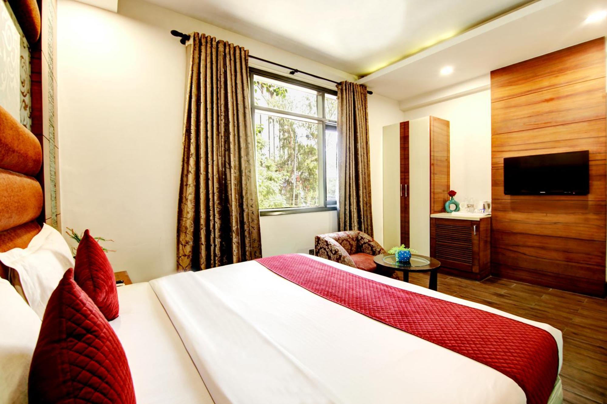 Hotel Gud Time - Walking Distance From Karol Bagh Mtr Station And 10Mins Ride To The City Centre Delhi  Esterno foto