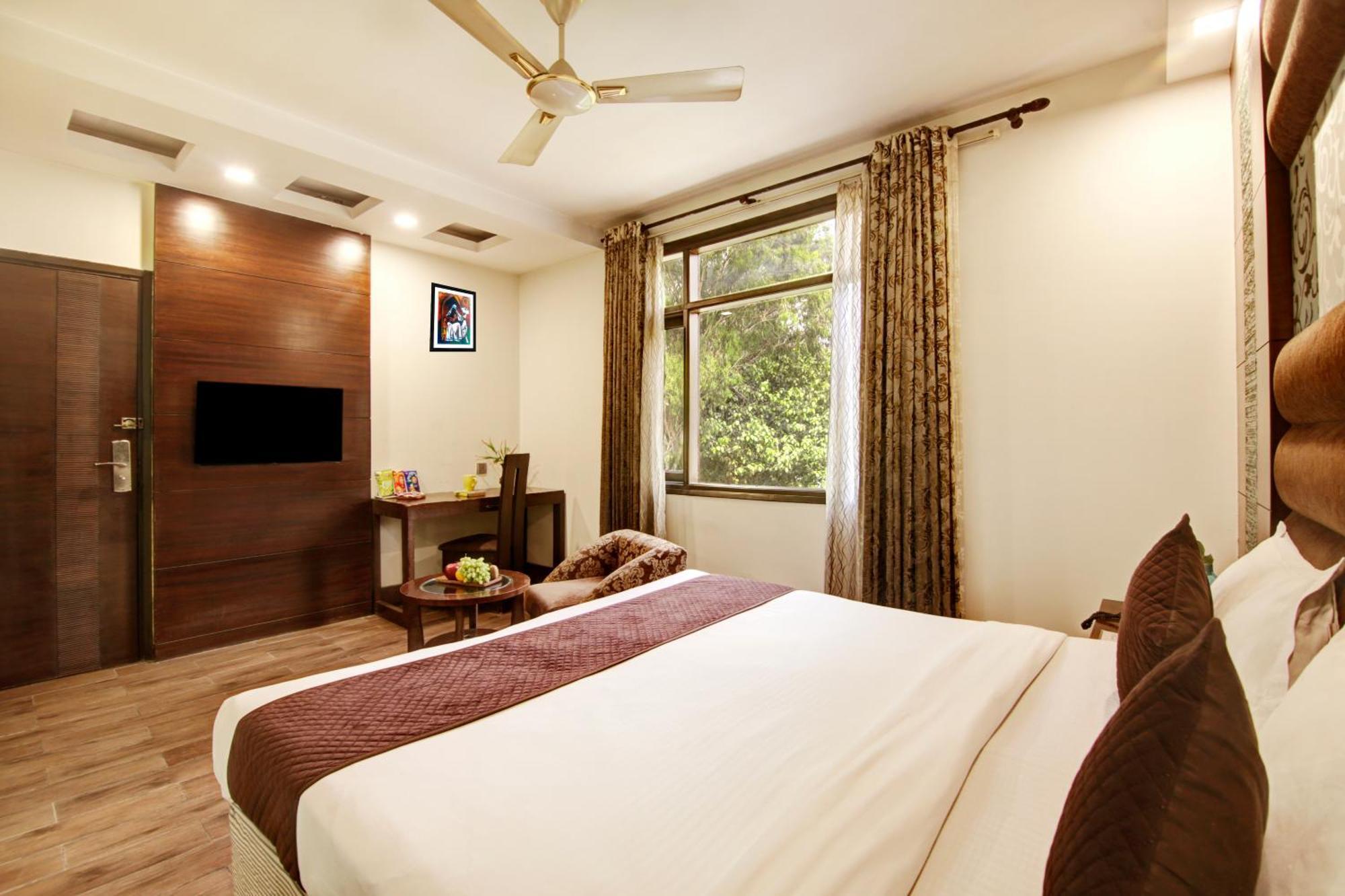 Hotel Gud Time - Walking Distance From Karol Bagh Mtr Station And 10Mins Ride To The City Centre Delhi  Esterno foto